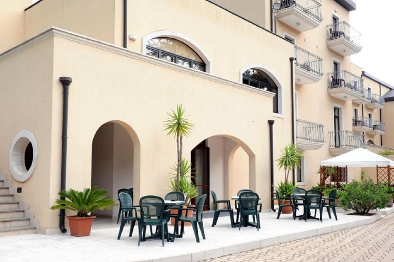 Hotel Villa Rosa Martina Franca Ngoại thất bức ảnh